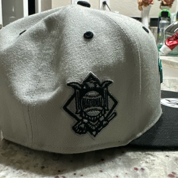 RARE Philadelphia Phillies ‘47 SnapBack (NWOT) - Picture 5 of 5